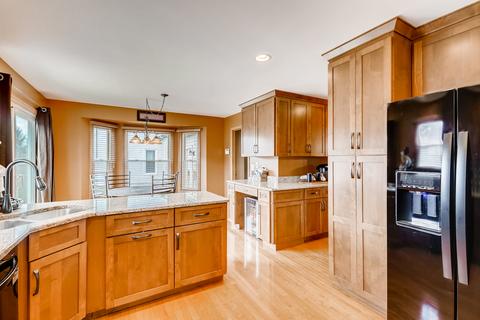 5217 Elliott Dr, Hoffman Estates, IL 60192 photo 6