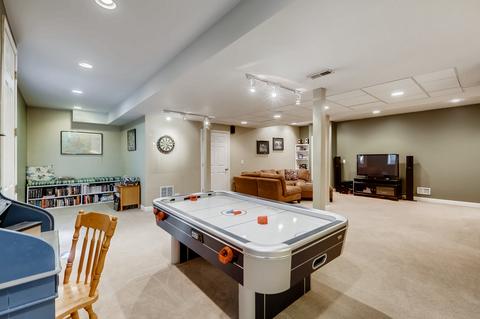 5217 Elliott Dr, Hoffman Estates, IL 60192 photo 33