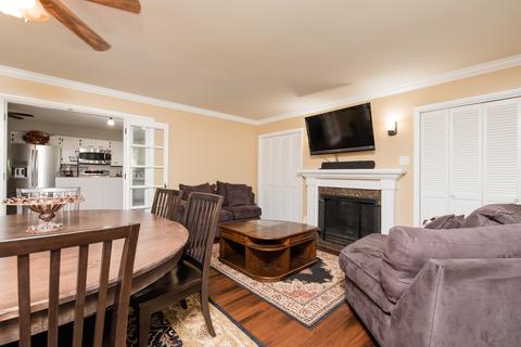 954 Deborah Ave, Elgin, IL 60123 photo 30