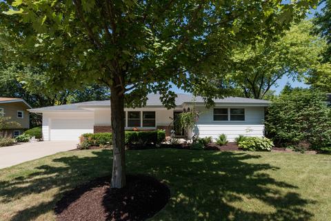 954 Deborah Ave, Elgin, IL 60123 photo 3