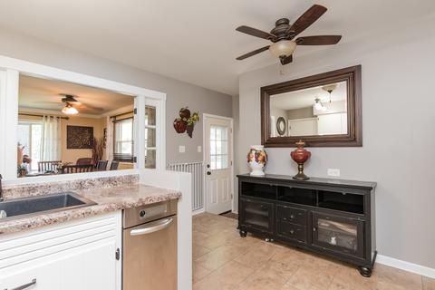 954 Deborah Ave, Elgin, IL 60123 photo 28