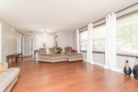 954 Deborah Ave, Elgin, IL 60123 photo 15