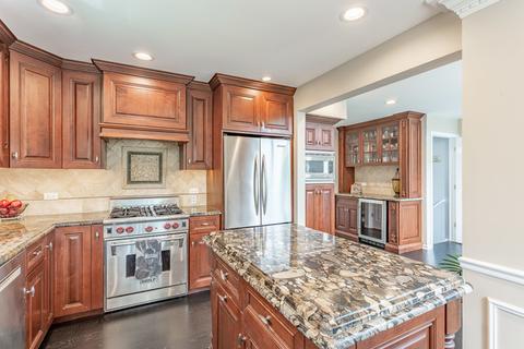 411 N Maple St, Itasca, IL 60143 photo 7