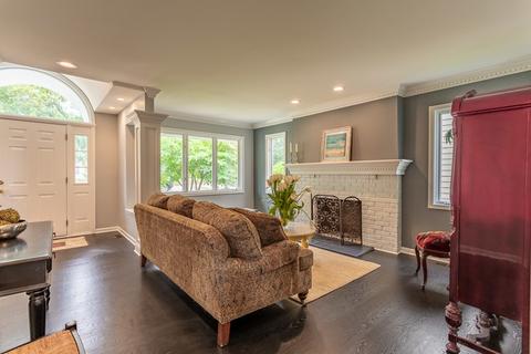 411 N Maple St, Itasca, IL 60143 photo 3