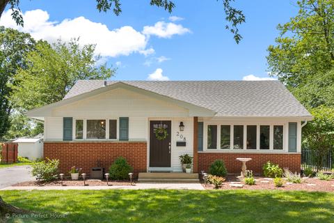 208 Shirley Ct, Wheaton, IL 60187 photo 1