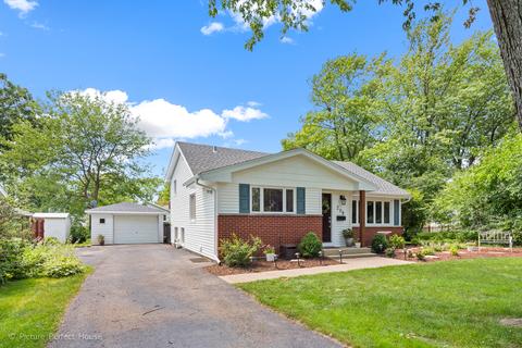 208 Shirley Ct, Wheaton, IL 60187 photo 3