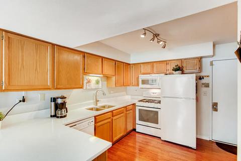 1251 Dunamon Dr, Bartlett, IL 60103 photo 6