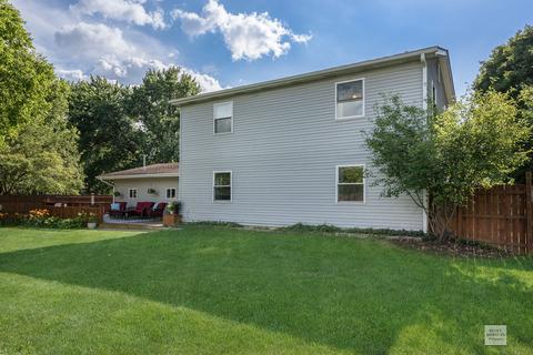 48 E Rickard Dr, Oswego, IL 60543 photo 32