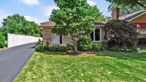 635 N Highview Ave, Addison, IL 60101 photo 2