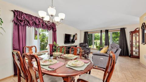 635 N Highview Ave, Addison, IL 60101 photo 6