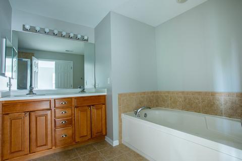 4125 Bethlehem Rd, Aurora, IL 60504 photo 12