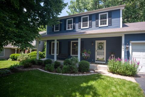 1841 Riverwood Dr, Algonquin, IL 60102 photo 1