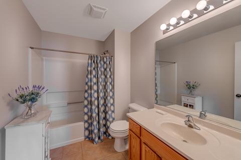 225 Walker Dr, Elburn, IL 60119 photo 13