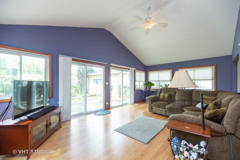 385 Alpine Ln, Hoffman Estates, IL 60169 photo 7