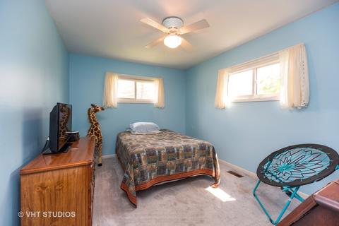 385 Alpine Ln, Hoffman Estates, IL 60169 photo 10