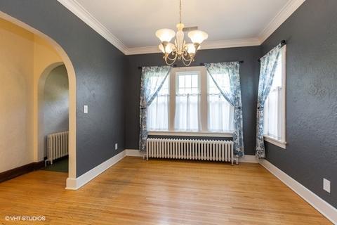 326 Hamilton Ave, Elgin, IL 60123 photo 3