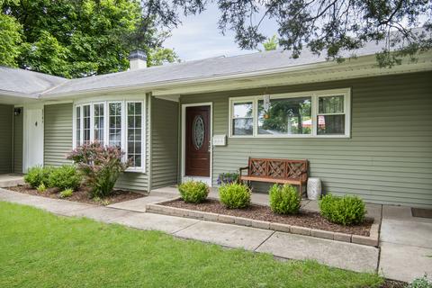 2704 Park St, Rolling Meadows, IL 60008 photo 3