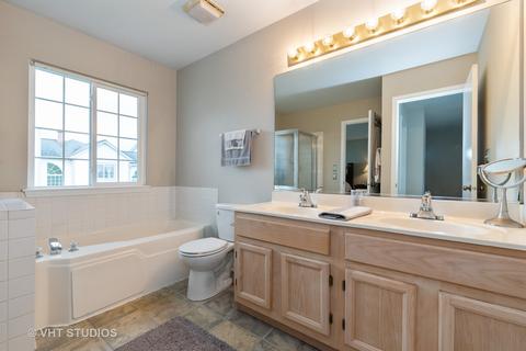 1120 Longford Rd, Bartlett, IL 60103 photo 11