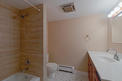 134 E Bailey Rd #M, Naperville, IL 60565 photo 12