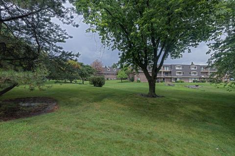 134 E Bailey Rd #M, Naperville, IL 60565 photo 14