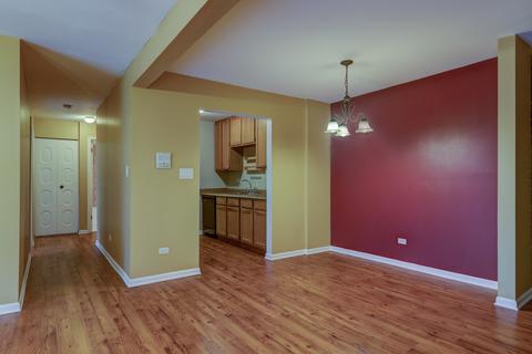 134 E Bailey Rd #M, Naperville, IL 60565 photo 4