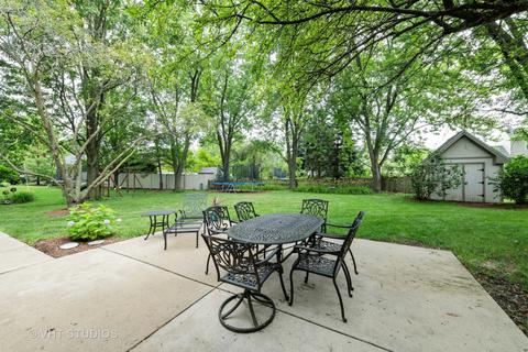 2011 Greensboro Dr, Wheaton, IL 60189 photo 23