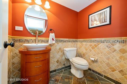 2011 Greensboro Dr, Wheaton, IL 60189 photo 15