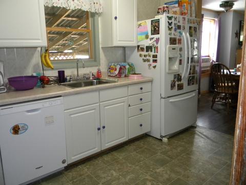 120 E Ash St, Watseka, IL 60970 photo 11