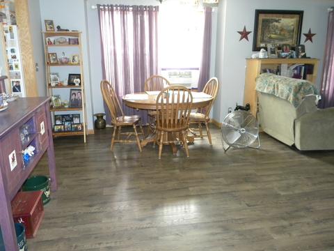 120 E Ash St, Watseka, IL 60970 photo 7