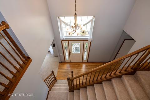 3 Fieldcrest Ct, Algonquin, IL 60102 photo 3
