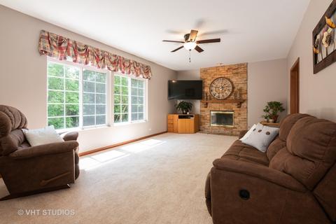 3 Fieldcrest Ct, Algonquin, IL 60102 photo 7