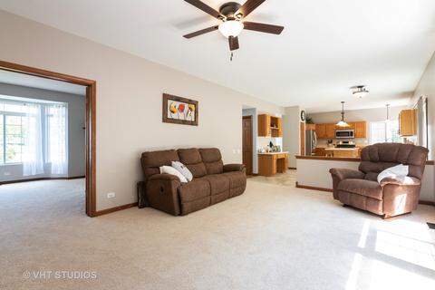 3 Fieldcrest Ct, Algonquin, IL 60102 photo 6