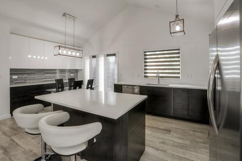360 Bravo Ct, Bartlett, IL 60103 photo 9