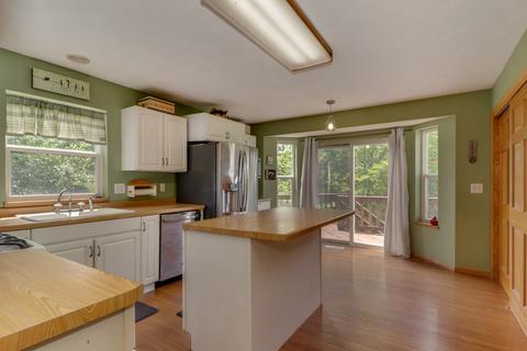 9592 Wolf Hill Rd, Bloomington, IL 61705 photo 9