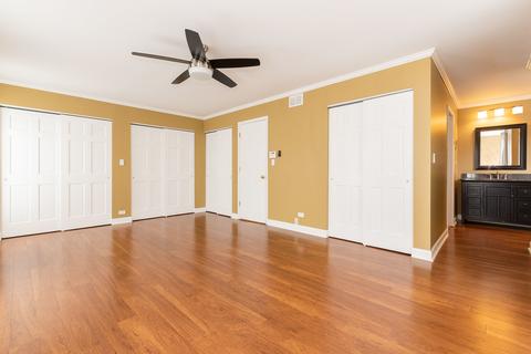 4250 Forest Glen Dr, Hoffman Estates, IL 60192 photo 13