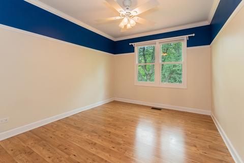 4250 Forest Glen Dr, Hoffman Estates, IL 60192 photo 17