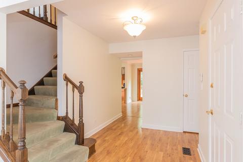4250 Forest Glen Dr, Hoffman Estates, IL 60192 photo 9