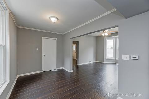 515 Oak Ave, Aurora, IL 60506 photo 8
