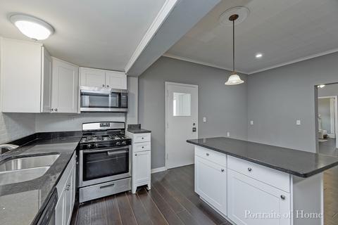 515 Oak Ave, Aurora, IL 60506 photo 6