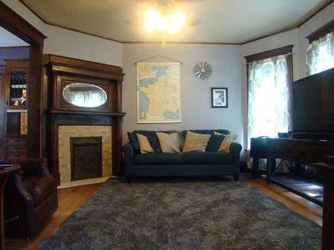 235 Hamilton Ave, Elgin, IL 60123 photo 14