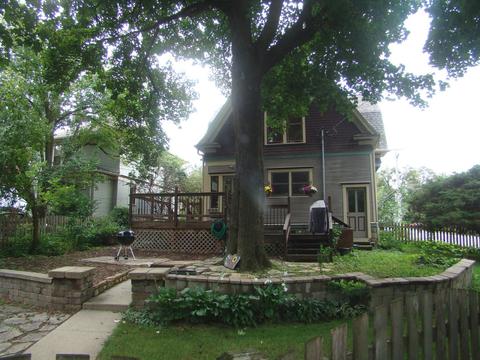 235 Hamilton Ave, Elgin, IL 60123 photo 4