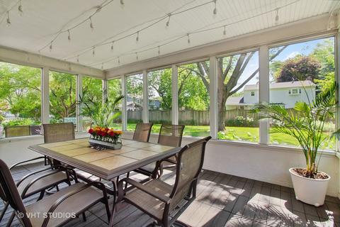 2 S049 Apache Dr, Wheaton, IL 60189 photo 2