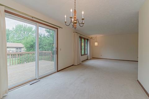 203 Garden Rd, Normal, IL 61761 photo 11