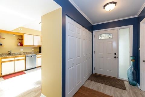 3540 Golfview Dr, Hazel Crest, IL 60429 photo 3
