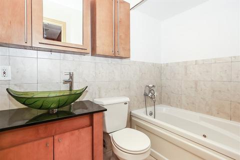 750 Ashley Ct, Hoffman Estates, IL 60169 photo 17