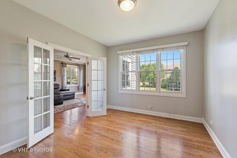 1720 Squirrel Trl, Cary, IL 60013 photo 6