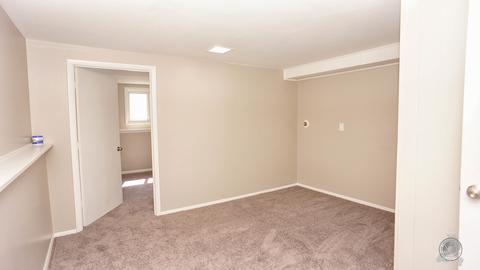 126 E Keith Ave, Waukegan, IL 60085 photo 16