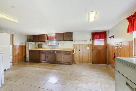 3301 Morgan St, Steger, IL 60475 photo 11