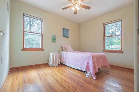 520 Terry Ave, Aurora, IL 60506 photo 9