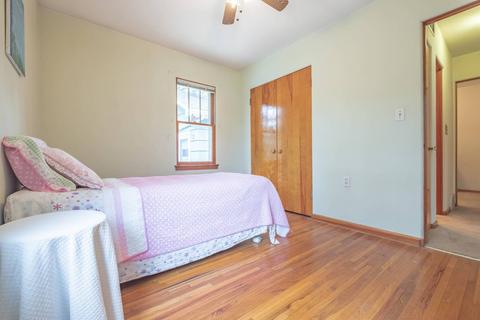 520 Terry Ave, Aurora, IL 60506 photo 10